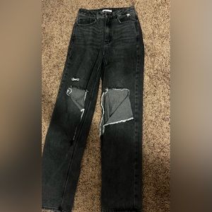 PacSun Washed Black Ripped
'90s Girlfriend Jeans